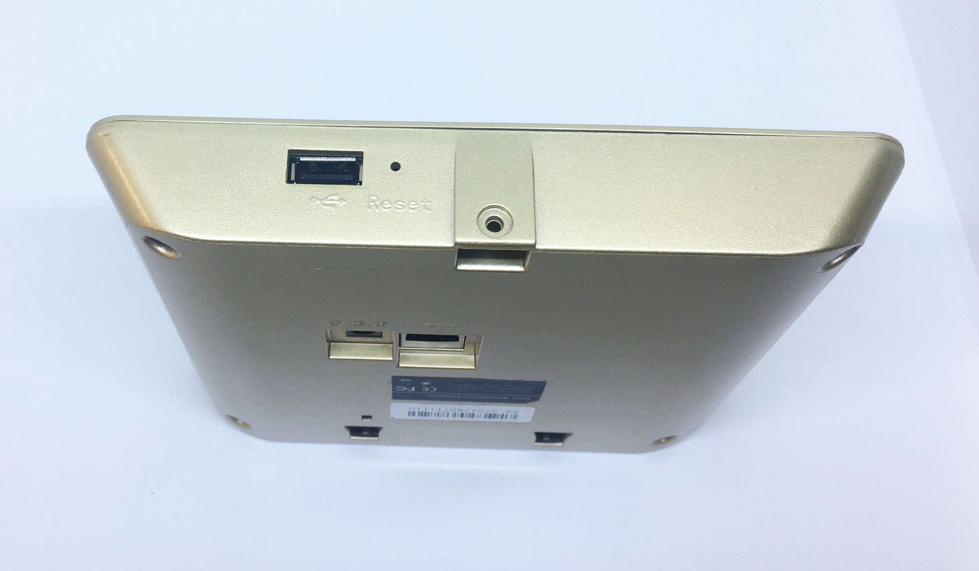 Máy chấm công khuôn mặt Ronald Jack UF100